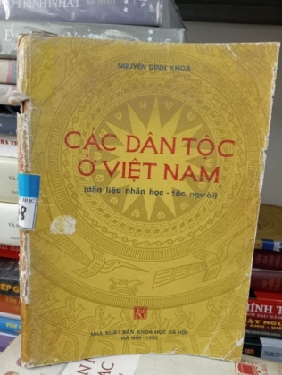 CÁC DÂN TỘC Ở VIỆT NAM