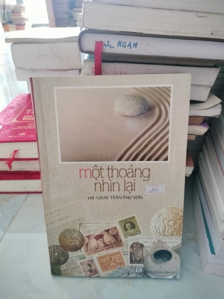 MỘT THOÁNG NHÌN LẠI 