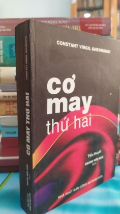 CƠ MAY THỨ HAI