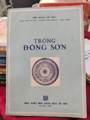 TRỐNG ĐÔNG SƠN 