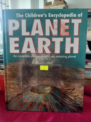 PLANET EARTH 