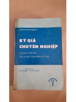 KÝ GIẢ CHUYÊN NGHIỆP 