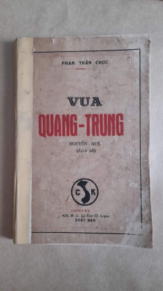 VUA QUANG TRUNG