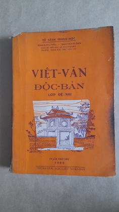 VIỆT VĂN ĐỘC BẢN