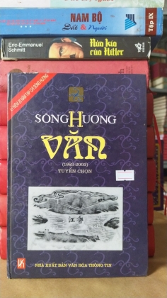 SÔNG HƯƠNG VĂN