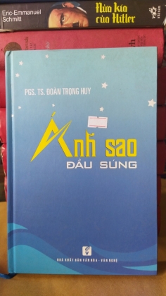 ÁNH SAO ĐẦU SÚNG