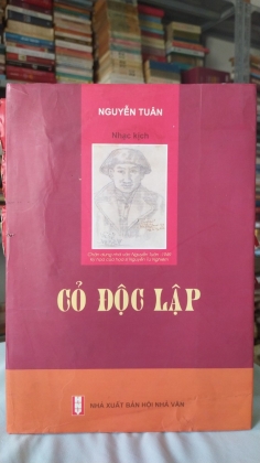 CỎ ĐỘC LẬP