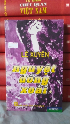 NGUYỆT ĐỒNG XOÀI