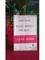 RƯỢU HỒNG ĐÃ RÓT