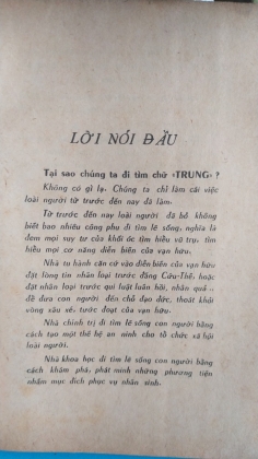 DUY TRUNG LUẬN