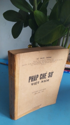 PHÁP CHẾ SỬ VIỆT NAM