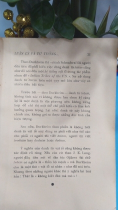 LUẬN LÝ VÀ TƯ TƯỞNG TRONG HUYỀN THOẠI