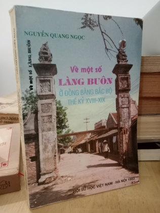 VỀ MỘT SỐ LÀNG BUÔN Ở ĐỒNG BẰNG BẮC BỘ THẾ KỶ XVIII-XIX