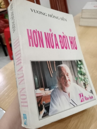 HƠN NỬA ĐỜI HƯ