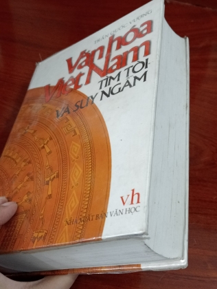 VĂN HOÁ VIỆT NAM - TÌM TÒI VÀ SUY NGẪM