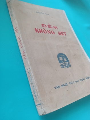 ĐÊM KHÔNG HẾT