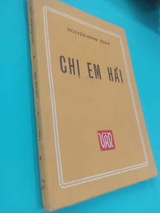 CHỊ EM HẢI