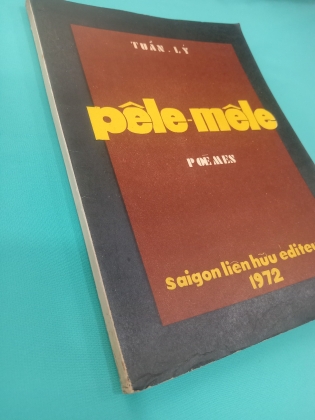 PÊLE-MÊLE