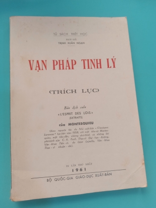 VẠN PHÁP TINH LÝ