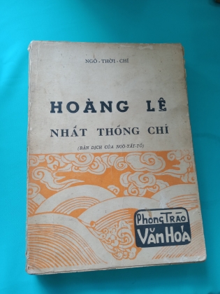 HOÀNG LÊ NHẤT THỐNG CHÍ