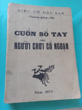 CUỐN SỔ TAY CỦA NGƯỜI CHƠI CỔ NGOẠN