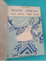 NGHỆ THUẬT SÂN KHẤU VIỆT NAM