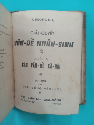 GIẢI QUYẾT VẤN ĐỀ NHÂN SINH