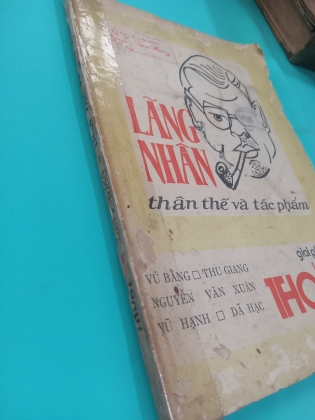 LÃNG NHÂN - THÂN THẾ VÀ TÁC PHẨM