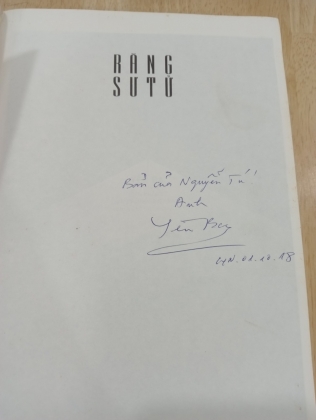 [CÓ CHỮ KÝ TÁC GIẢ] BĂNG SƯ TỬ - BIÊN KHẢO VỀ CUỘC CHIẾN ĐIỆP BÁO GIỮA CÁC CƯỜNG QUỐC