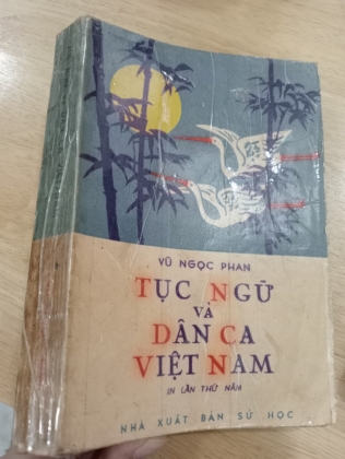 TỤC NGỮ VÀ DÂN CA VIỆT NAM