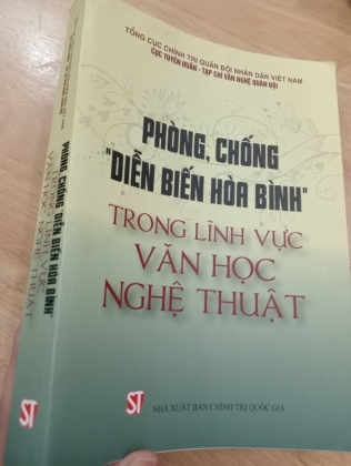 PHÒNG, CHỐNG DIỄN BIẾN HOÀ BÌNH TRONG LĨNH VỰC VĂN HỌC NGHỆ THUẬT