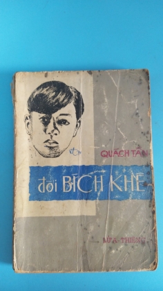 ĐỜI BÍCH KHÊ