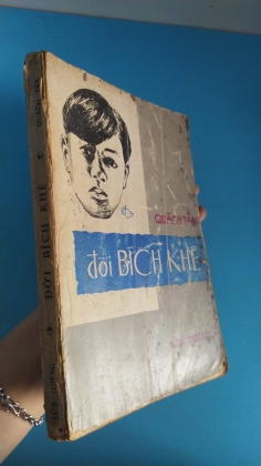 ĐỜI BÍCH KHÊ