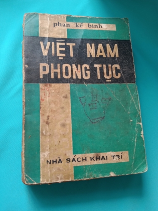 VIỆT NAM PHONG TỤC