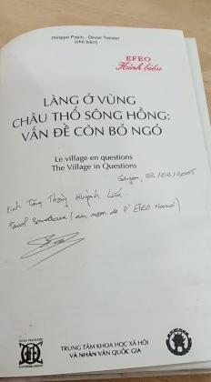 LÀNG Ở VÙNG CHÂU THỔ SÔNG HỒNG VẤN ĐỀ CÒN BỎ GỎ