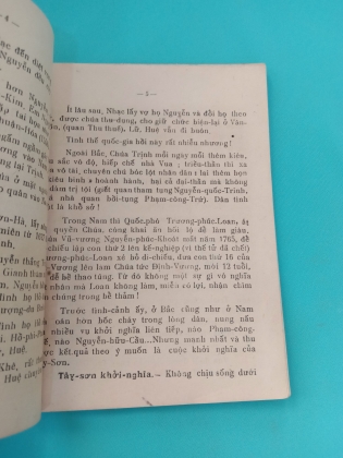 QUANG TRUNG - NGUYỄN HUỆ VÀ NAPOLEON BONAPATE