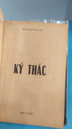 KÝ THÁC