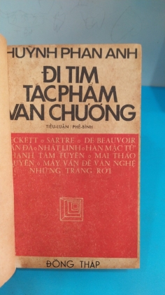 ĐI TÌM TÁC PẨM VĂN CHƯƠNG