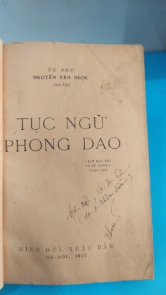 TỤC NGỮ PHONG GIAO