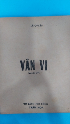 VÂN VI