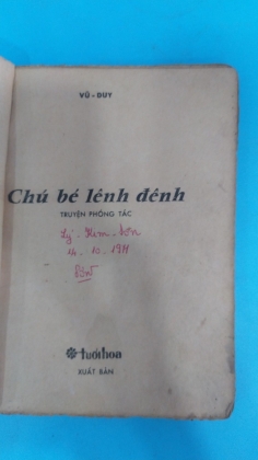 CHÚ BÉ LÊNH ĐÊNH