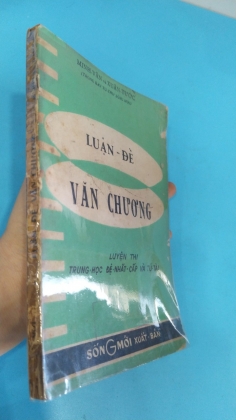 LUẬN ĐỀ VĂN CHƯƠNG