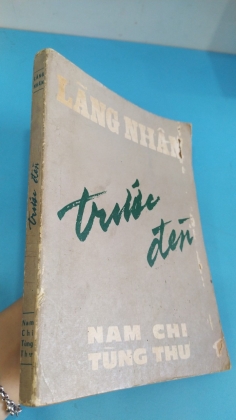 TRƯỚC ĐÈN