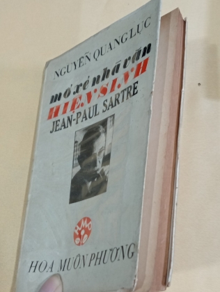 MỔ XẺ NHÀ VĂN HIỆN SINH JEAN-PAUL SARTRE 