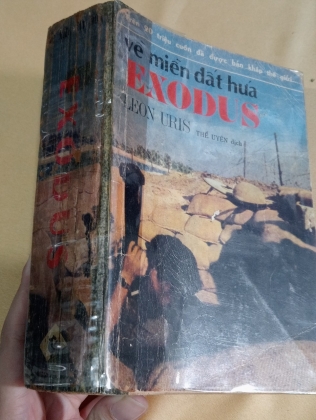 VỀ MIỀN ĐẤT HỨA EXODUS