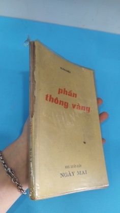 PHẤN THÔNG VÀNG