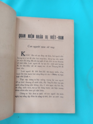 QUAN NIỆM NHÂN VỊ VIỆT NAM