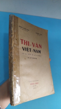 THI VĂN VIỆT NAM