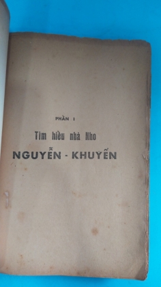 KHẢO LUẬN VỀ NGUYỄN KHUYẾN