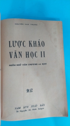 LƯỢC KHẢO VĂN HỌC